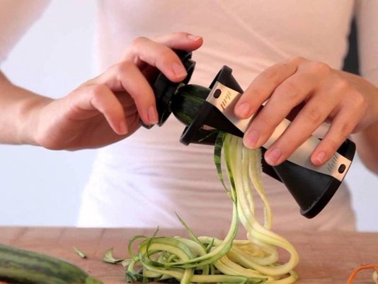 Cortador de Vegetais em Espiral Julienne Preto Hudson