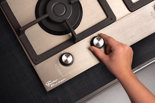 Cooktop Platinium Prime a Gás 4 Queimadores Inox Escovado Bivolt Fischer