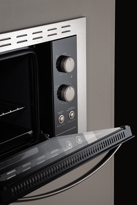 Forno Elétrico Fit Line de Embutir Frontal Inox 44 Litros 220V Fischer
