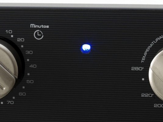 Forno Elétrico Infinity de Embutir Preto 50 Litros 220V Fischer