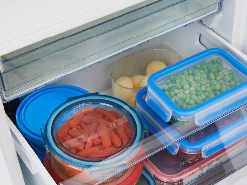 Freezer Vertical de Embutir e Revestir No Frost 235 Litros 220V Gorenje