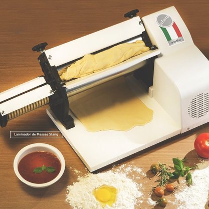 Laminador de Massas PRO 28cm com Cortador Elétrico 220V Anodilar
