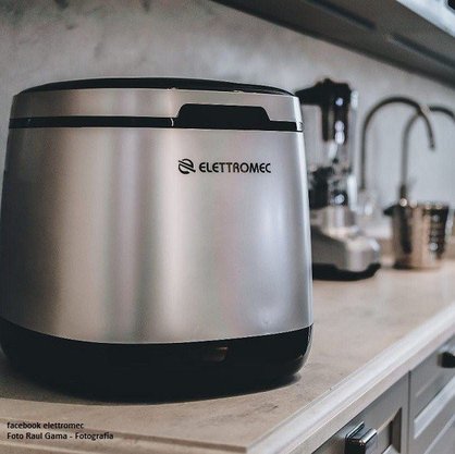 Máquina de Gelo Portátil Prata 220V Elettromec