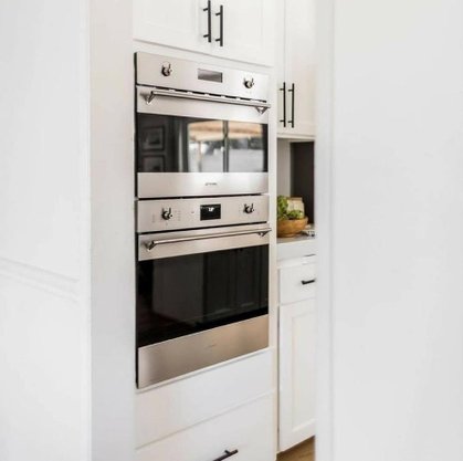Micro-ondas Classica de Embutir com Grill Inox 40 Litros 220V Smeg